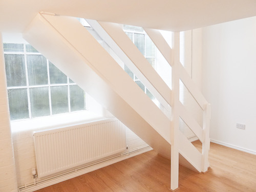 ground floor live work unit available with 5 rooms in EN5 High Barnet